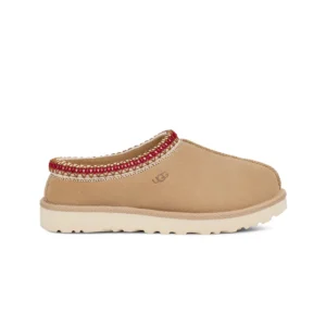 Tasman Sand Dark and Cherry