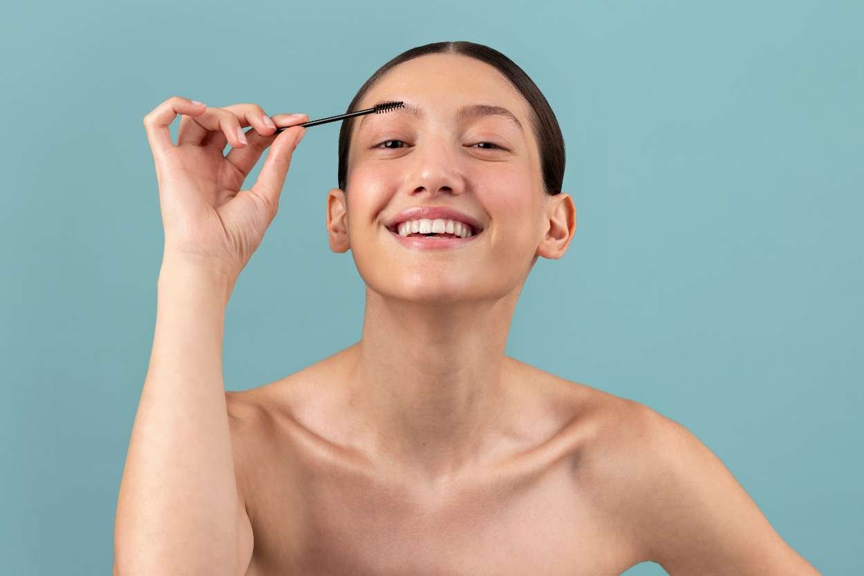 Peptides in Mascara: Just Hype or Real Lash Benefits?