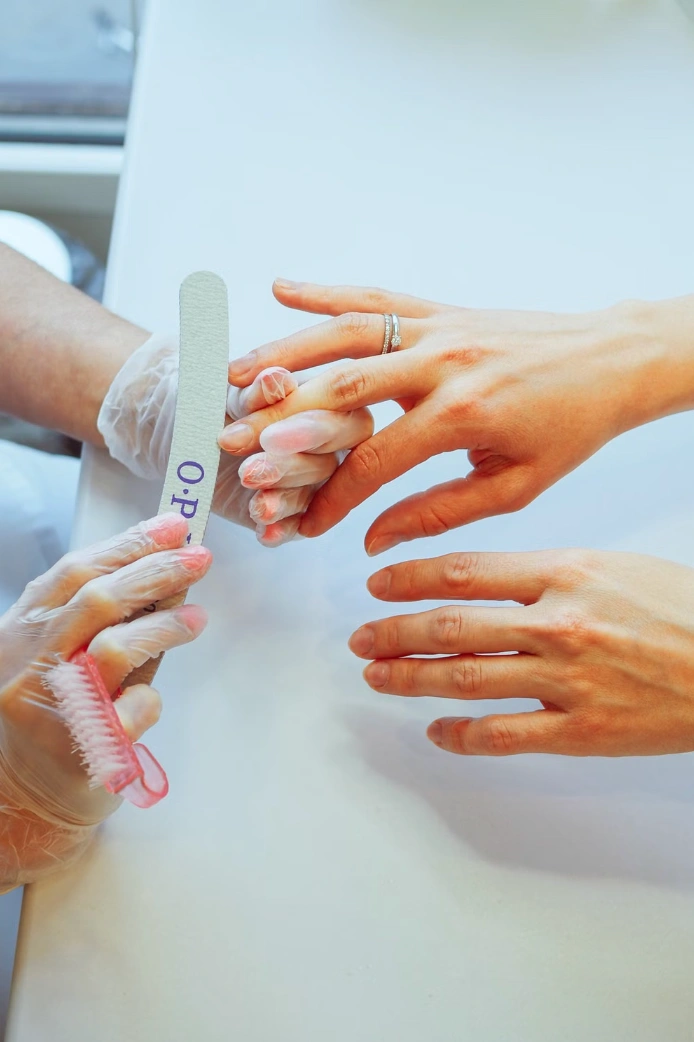 Hotscope manicure and nail styling service